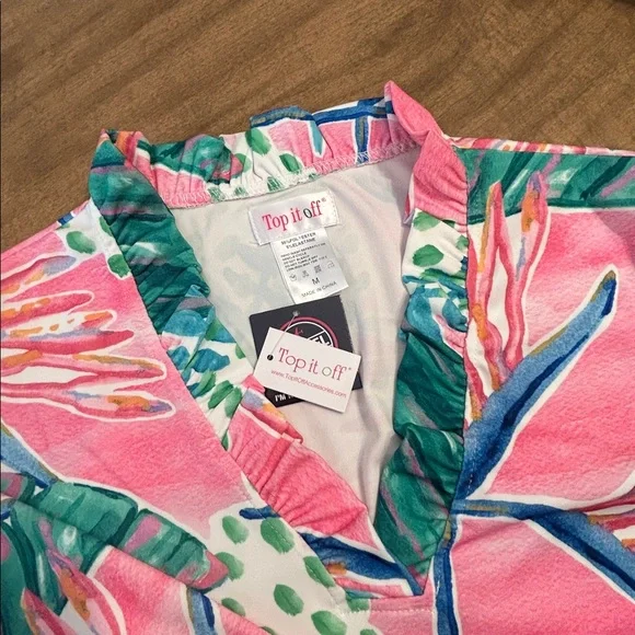 NWT Top It Off Pink Tropical Floral Shift Dress Medium Resortwear Wrinkle Free
N - Picture 9 of 15
